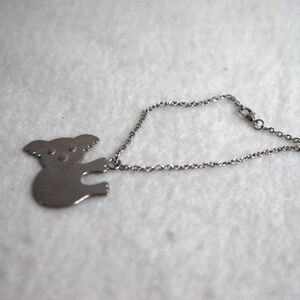 Cheeky Koala Bear Silver Tone Link Chain 7.5 Inch Gently Worn Charm Bracelet